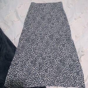 midi skirt